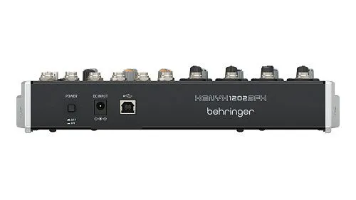 Behringer XENYX 1202SFX Микшерный пульт.